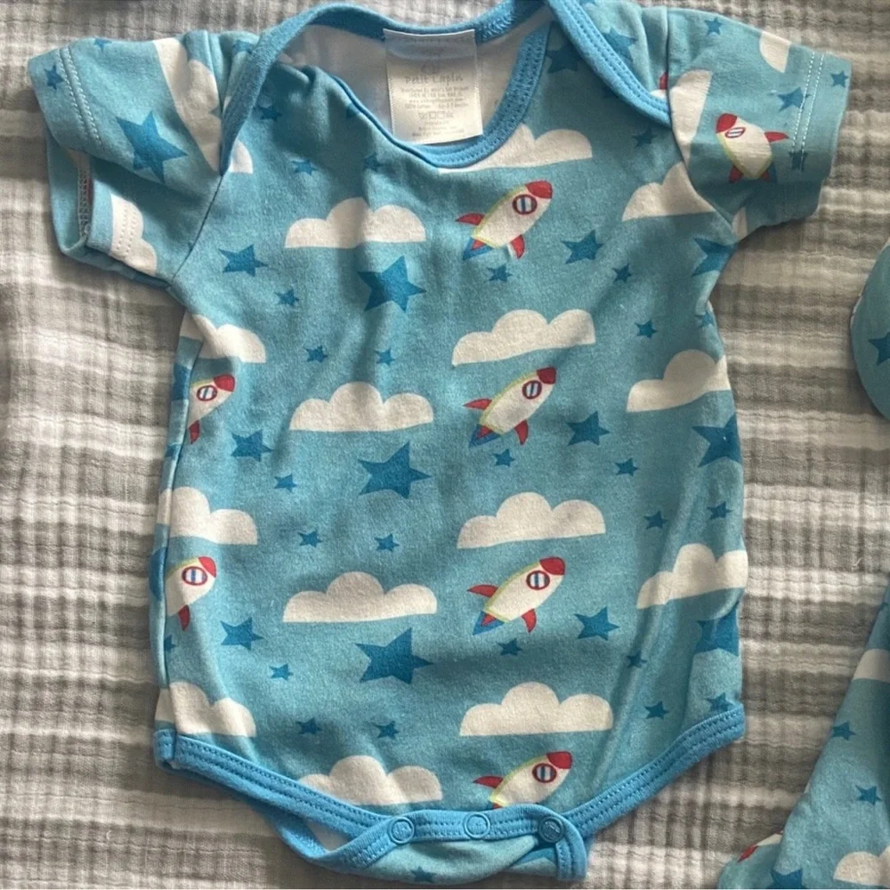 Blue and White Babe Set Size 0-3 M
